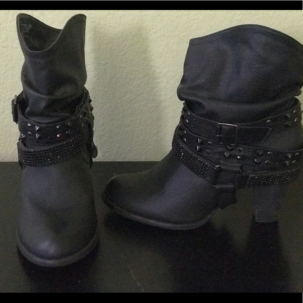 Bootsies